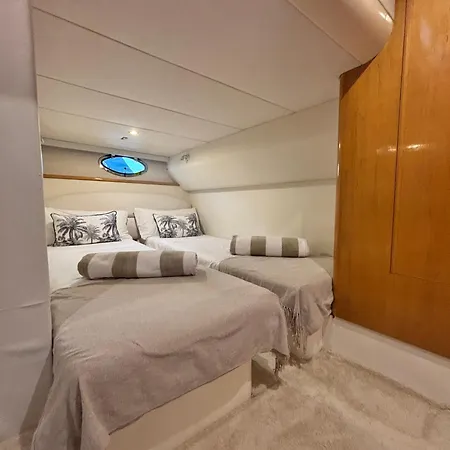 A Bordo De Un Barco En La Costa Del Sol * Marbella
